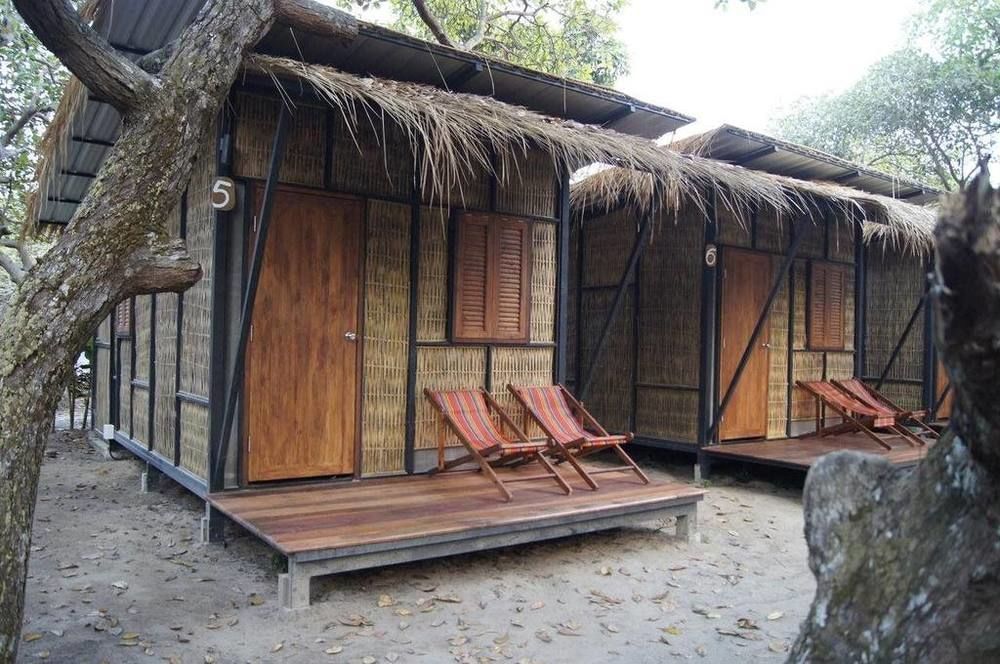 Little Hut Hotell Koh Phayam Eksteriør bilde